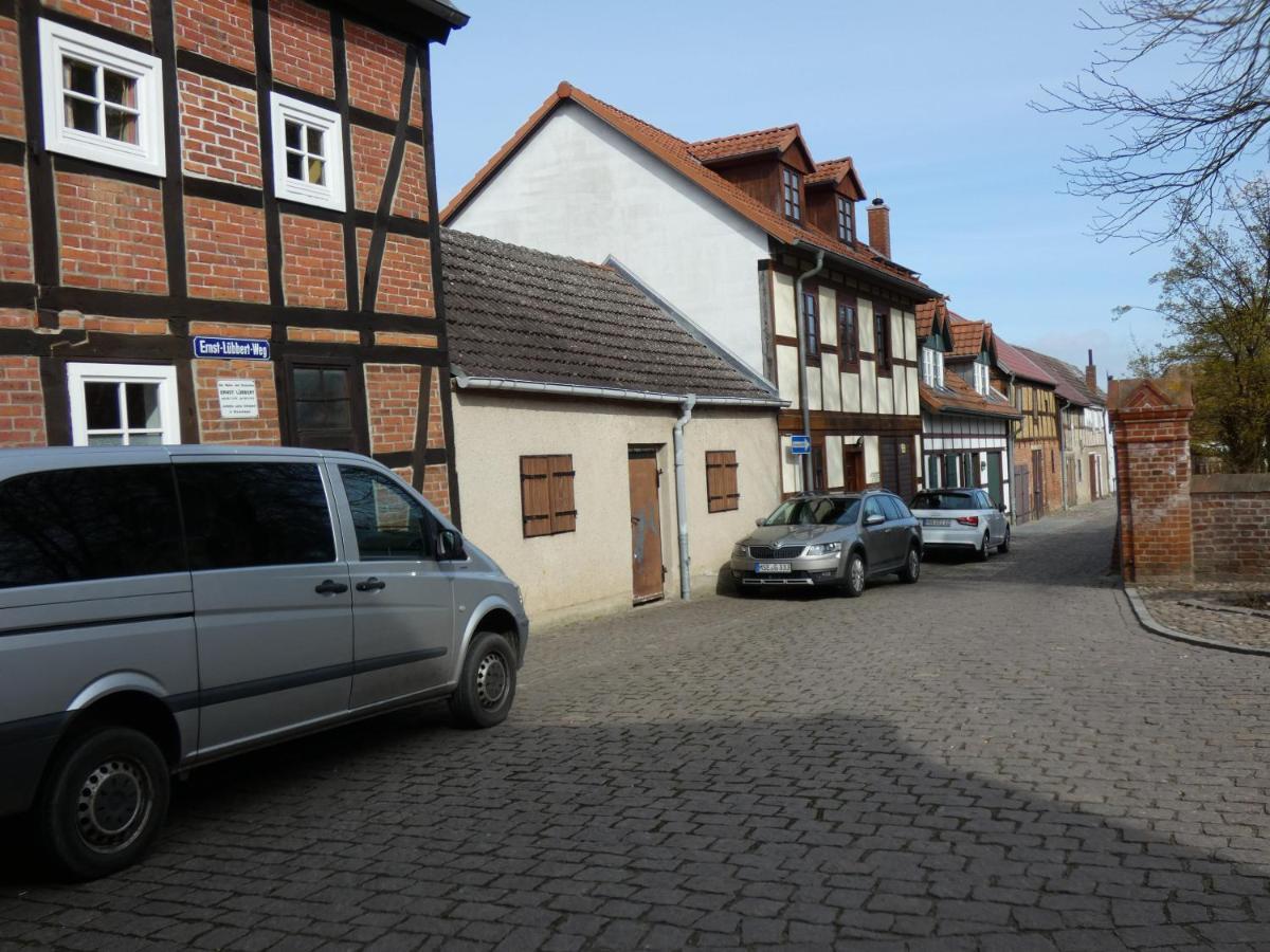 Ferienwohnung Am Schloss Reuterstadt Stavenhagen Exteriér fotografie